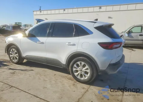 2023 Ford Escape Active z USA, uszkodzony, nr VIN 1FMCU9GN3PUB27038